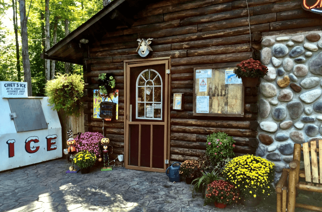 Check-in cabin